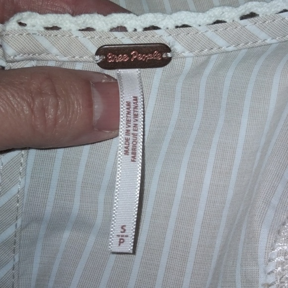 Pristine! Free People Top Size Small - Picture 8 of 8
